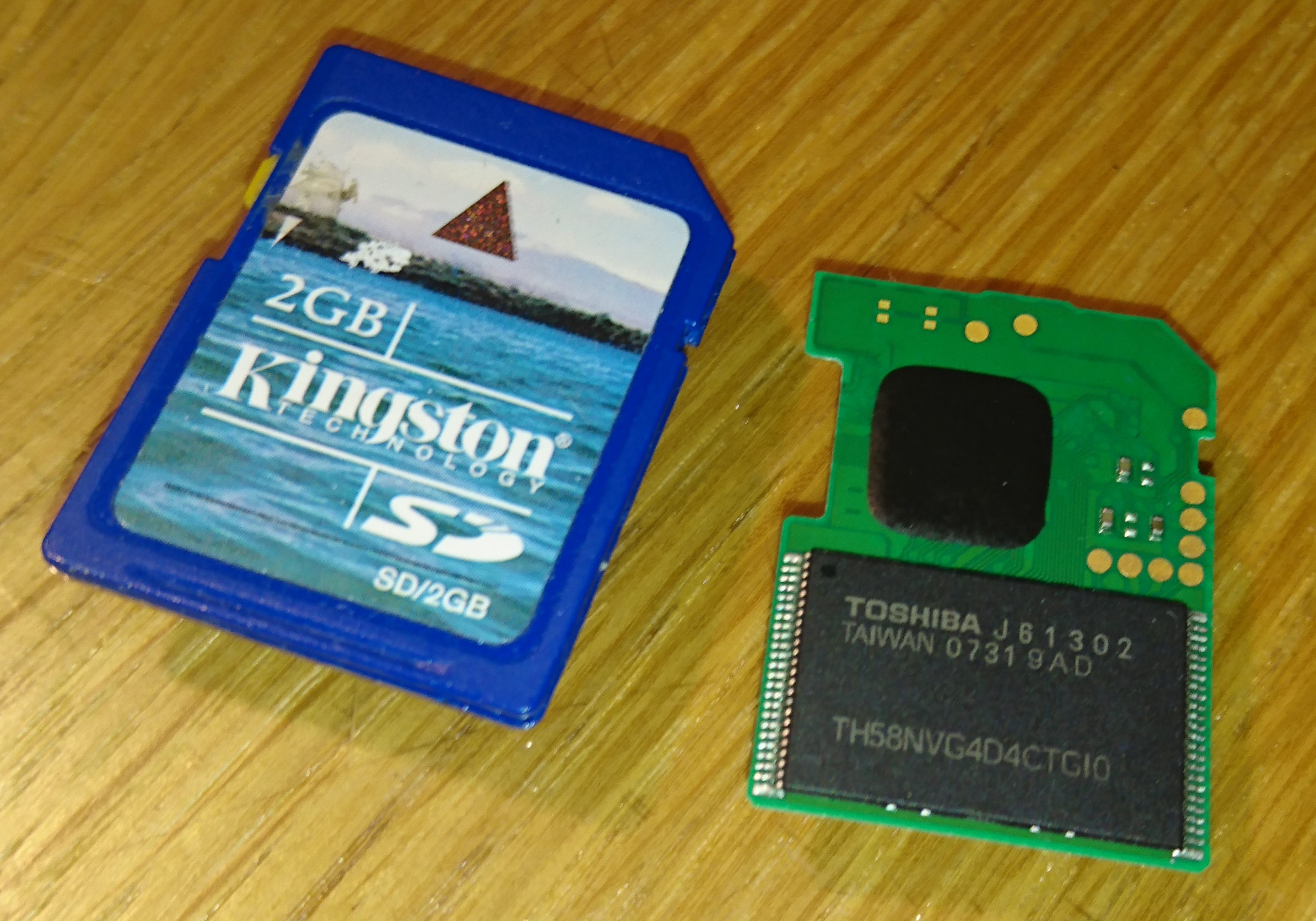 original-sd-card-before-chip-replacement.jpg